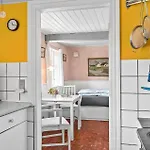 בית נופש 4 Bedroom In