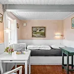 בית נופש 4 Bedroom In