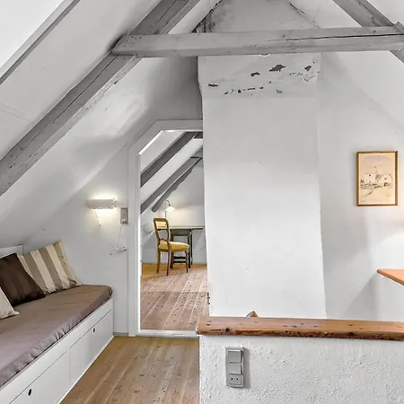 4 Bedroom In